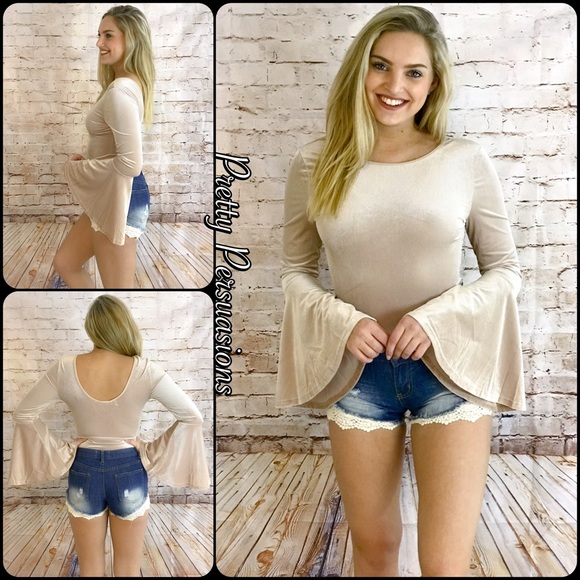 LAST ONE‼️ Navy Ribbed Velvet Bell Sleeve Bodysuit - Picture 6 of 6