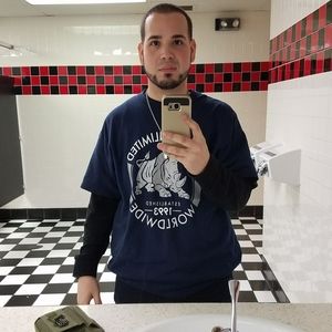 Meet your Posher, Edgardo