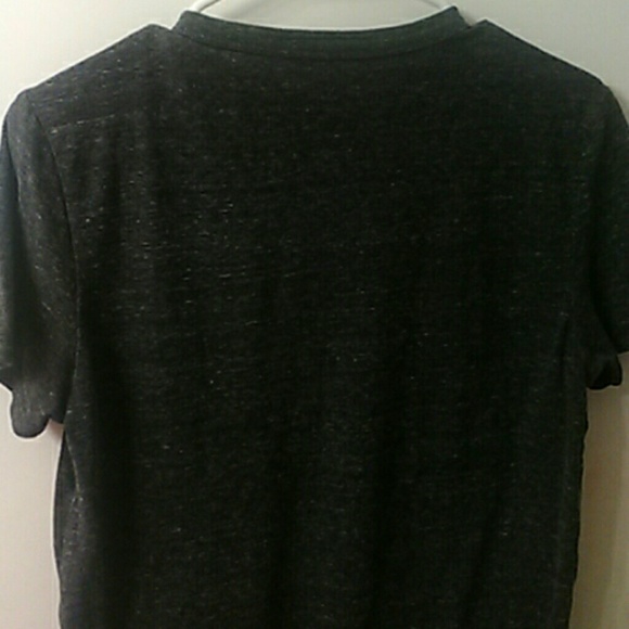 Mens American Eagle athletic fit t-shirt - Picture 2 of 3