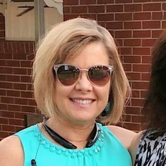 Meet your Posher, Marcia - Picture 1 of 1