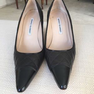 Manolo Blahnik quilted pump