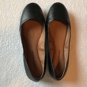 Lucky Brand black leather flats (7/37)