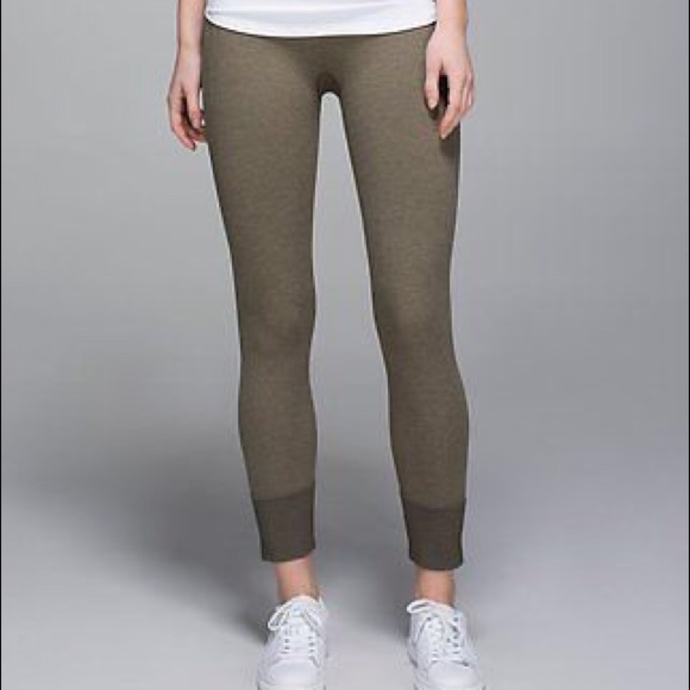 Lululemon Ebb to Street Pant