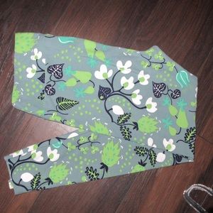 TC Lularoe leggings