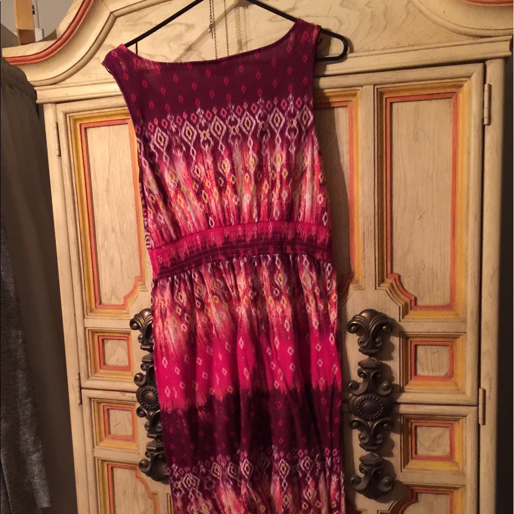 Dress - Picture 2 of 3