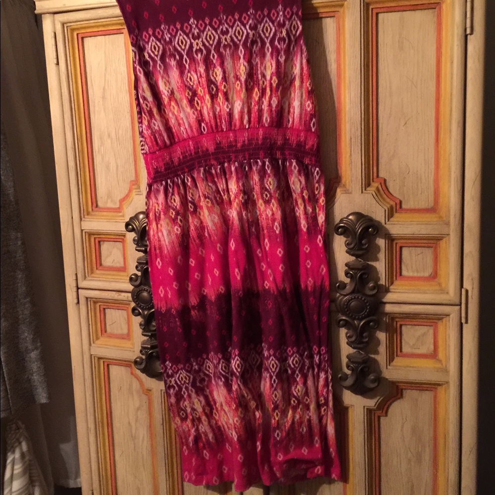 Dress - Picture 3 of 3