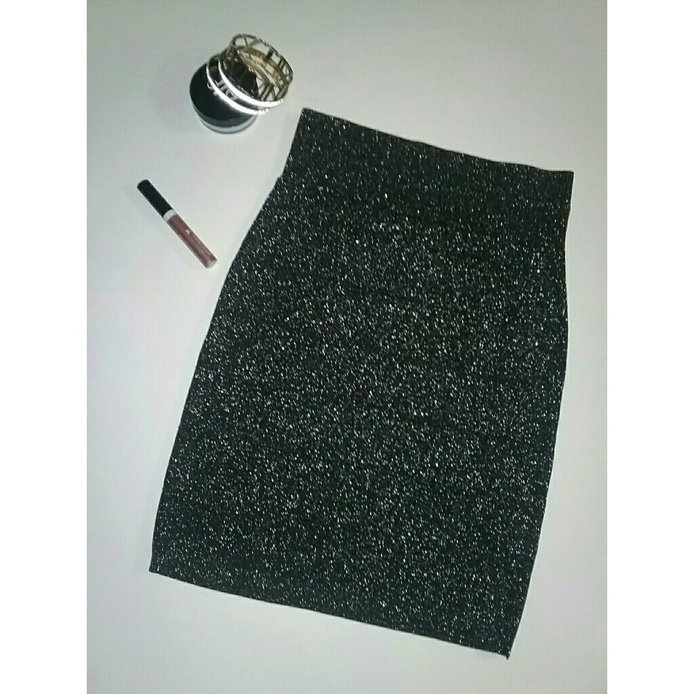 💕Rock & Republic skirt Sz. Small mini 💕