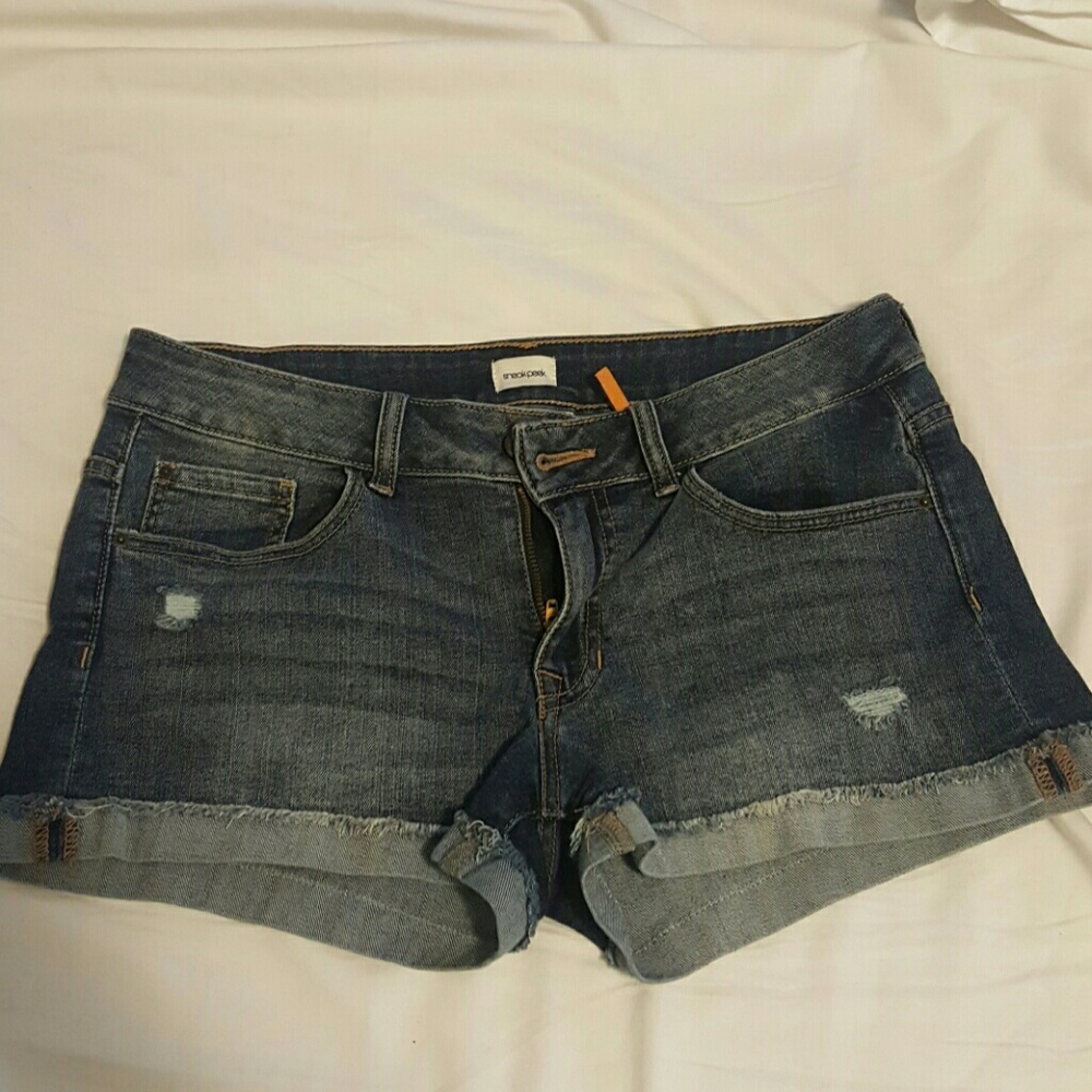 Denim jean shorts size Large