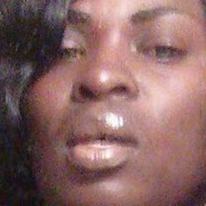 Meet your Posher, Beverly