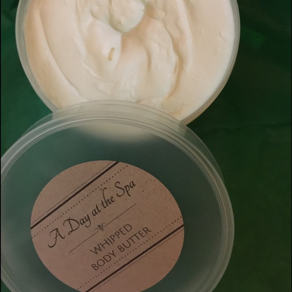 Handmade Body Butter and Sugar Scrubs. - Picture 3 of 4
