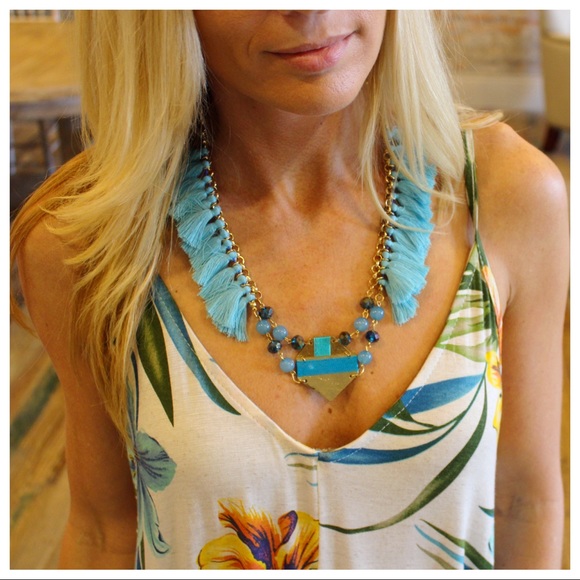 ✨LAST ONE ✨ Turquoise fringe necklace set - Picture 2 of 2