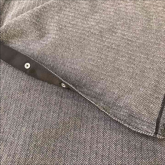 Lululemon Vinyasa Herringbone Scarf - Picture 2 of 2