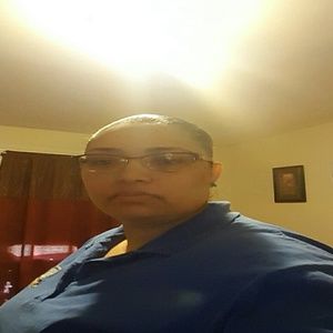 Meet your Posher, Edna