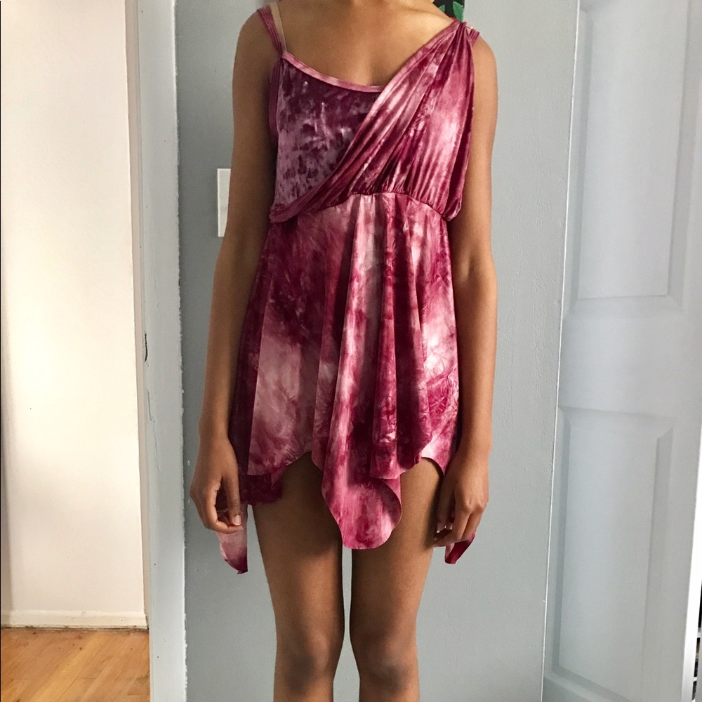 Pinky Flowy Dance Costume