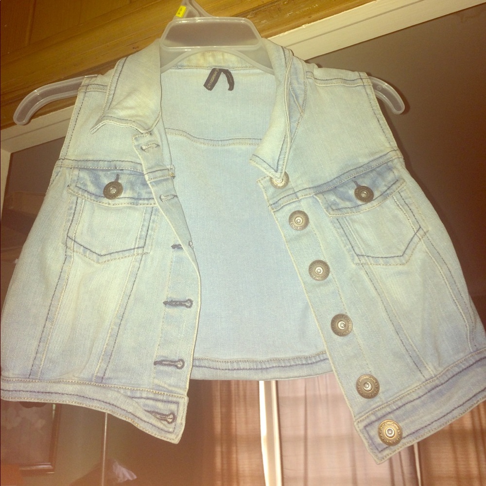 Jean vest