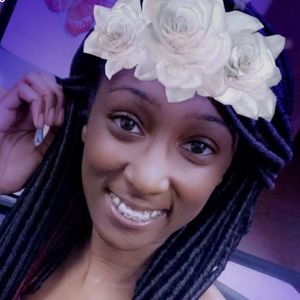 Meet your Posher, Aljenisha