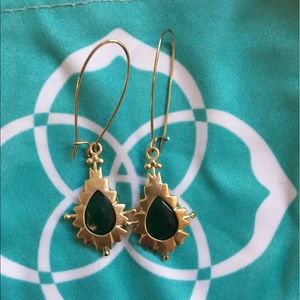 RARE Kendra Scott drop earrings