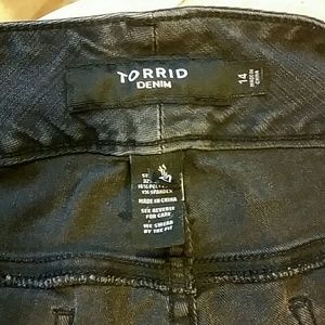 Torrid Jegging Black-wash Shorts