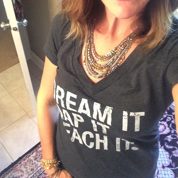 🆕 NWOT Inspirational Tee!!! - Picture 4 of 7