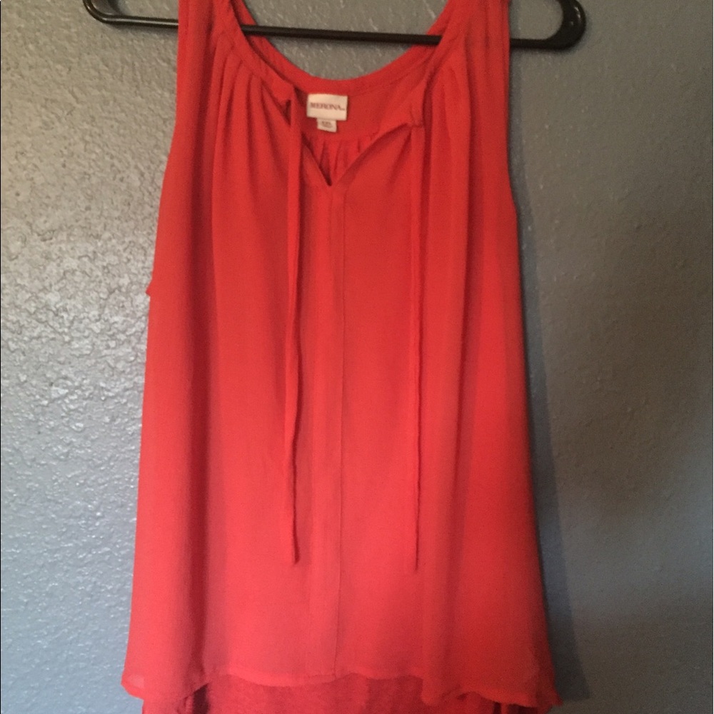 Flowing tank top