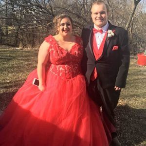 Meet your Posher, Denise