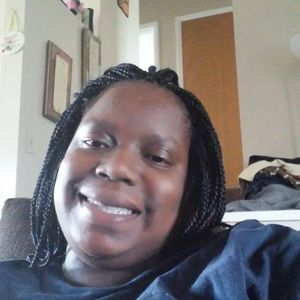 Meet your Posher, Nichelle davis