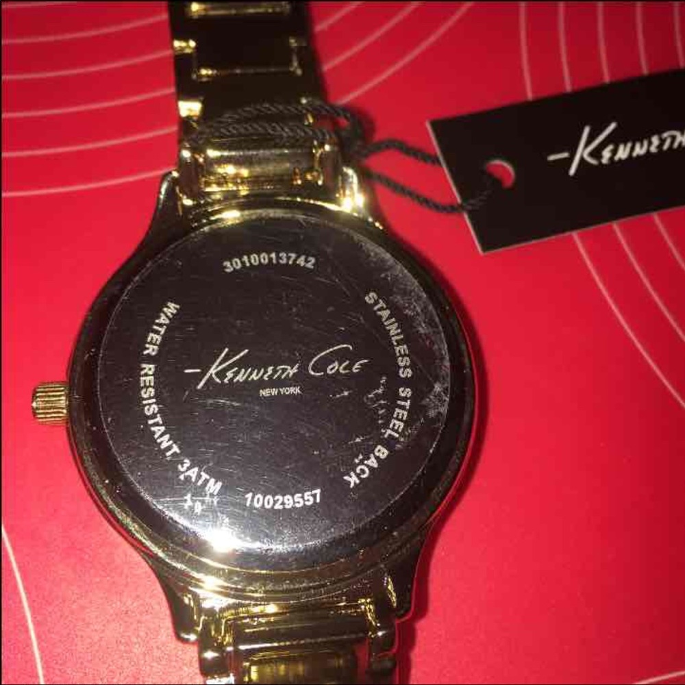 Kenneth Cole collection - Picture 3 of 4