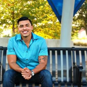 Meet your Posher, Gustavo