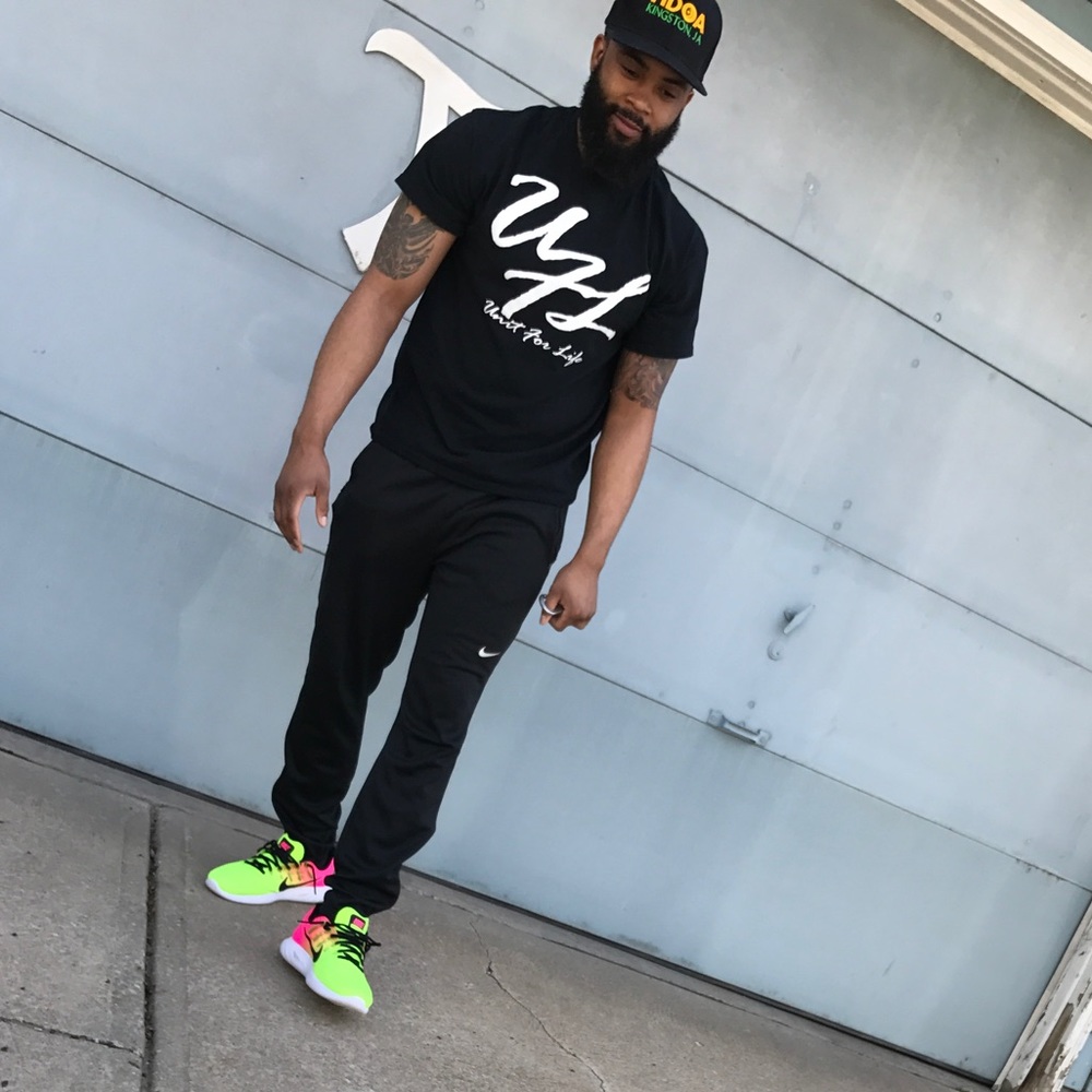 Meet your Posher, Charles