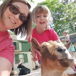 Meet your Posher, Vicki