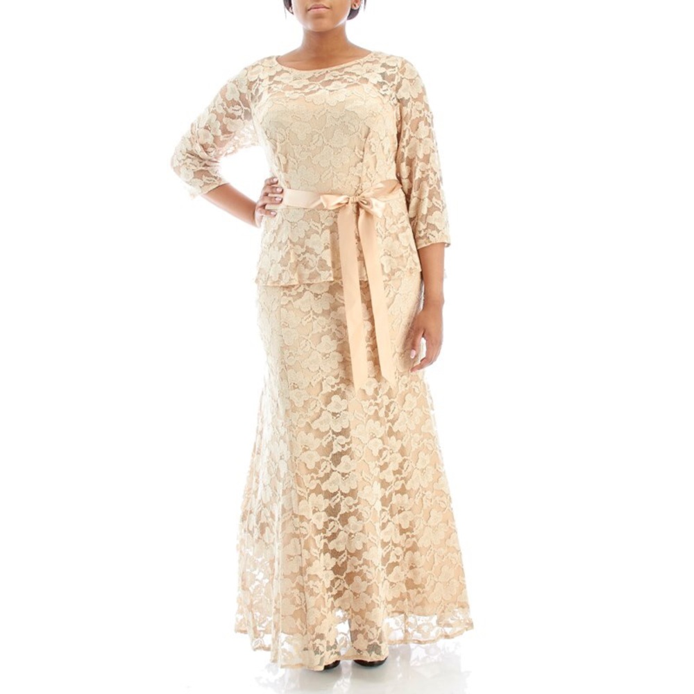 Plus size lace gown with Sash