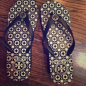 GUC Tory Burch wedge