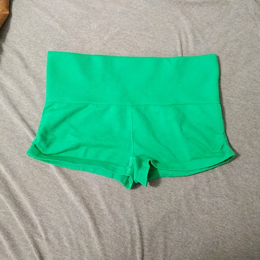 Lululemon booty shorts