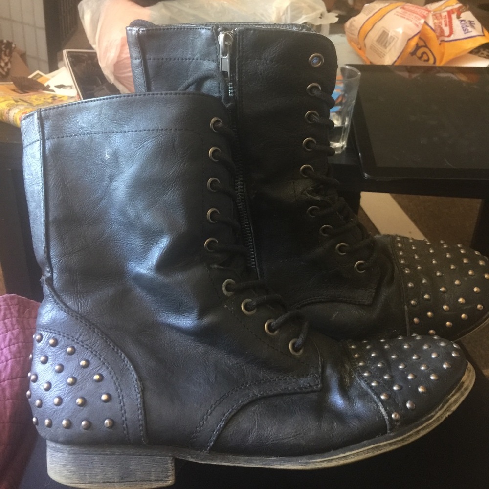 Steve Madden boots