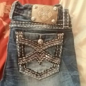 Miss Me signature cuffed capris