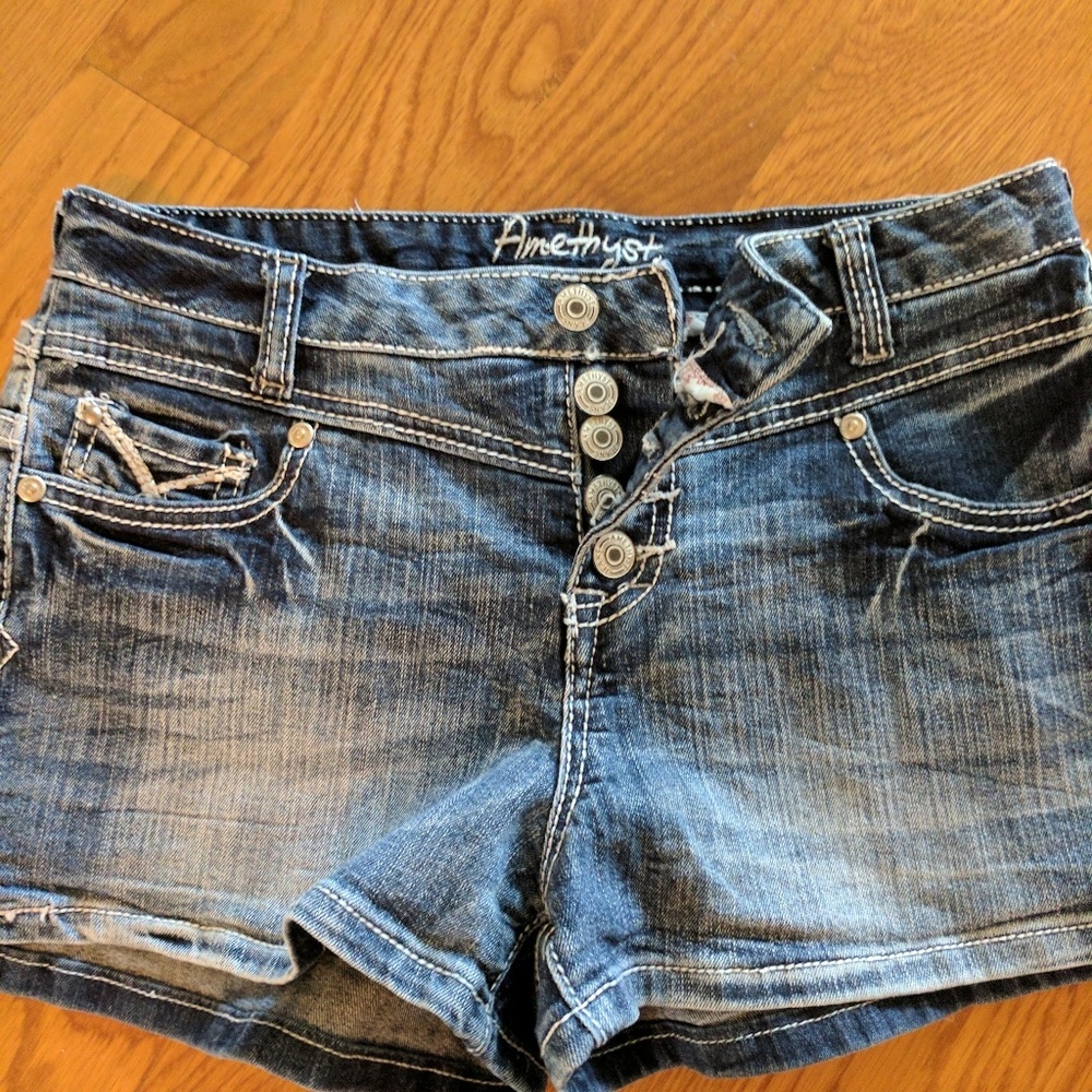 Jean shorts size 7!