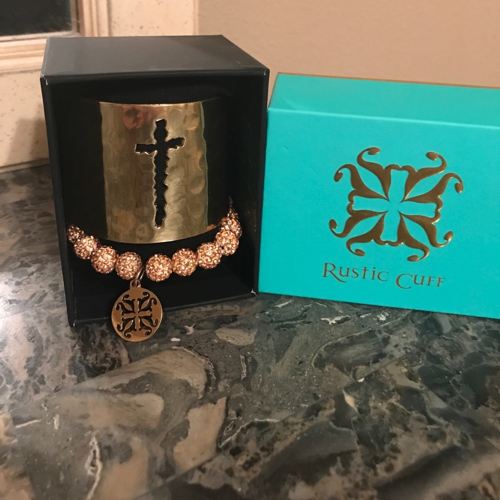 Never used rustic cuff duo (on sale today)❤️