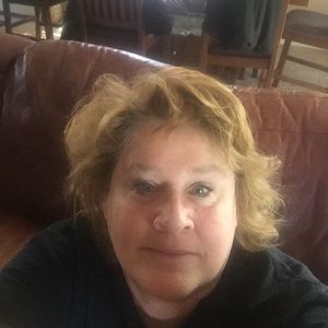 Meet your Posher, Sandy