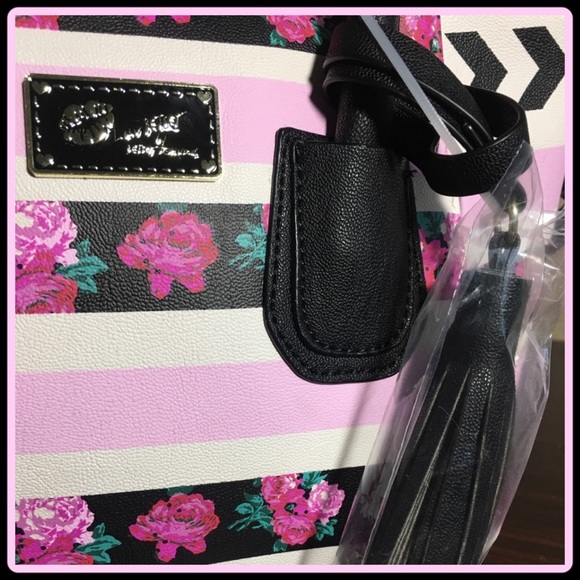 LAST--STRIPED FLORAL TASSEL SATCHEL - Picture 3 of 6
