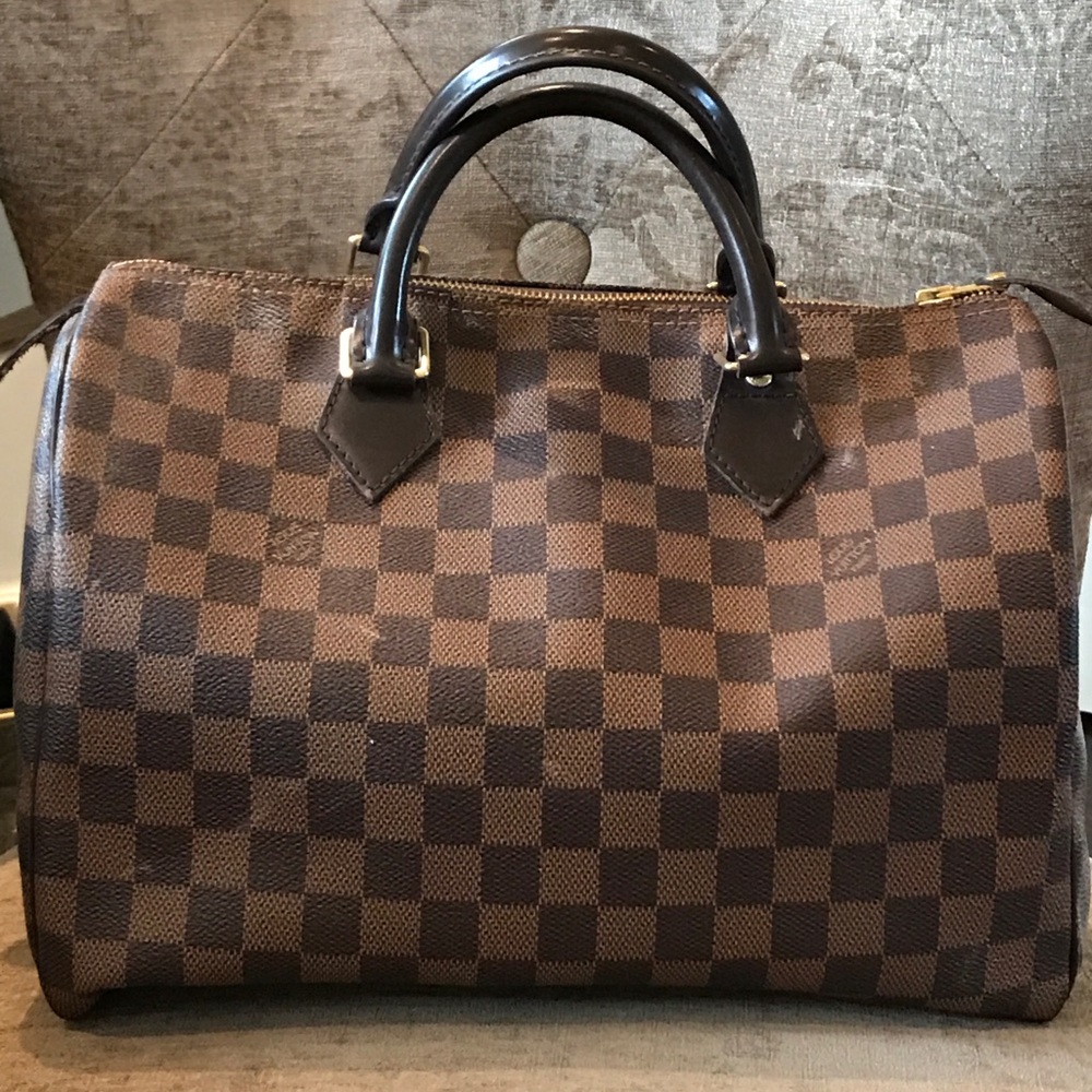 Authentic Louis Vuitton Speedy