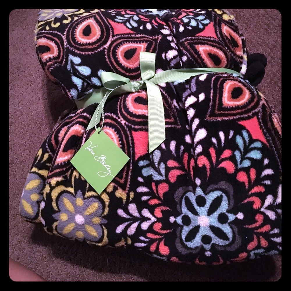 Vera Bradley Sierra Blanket
