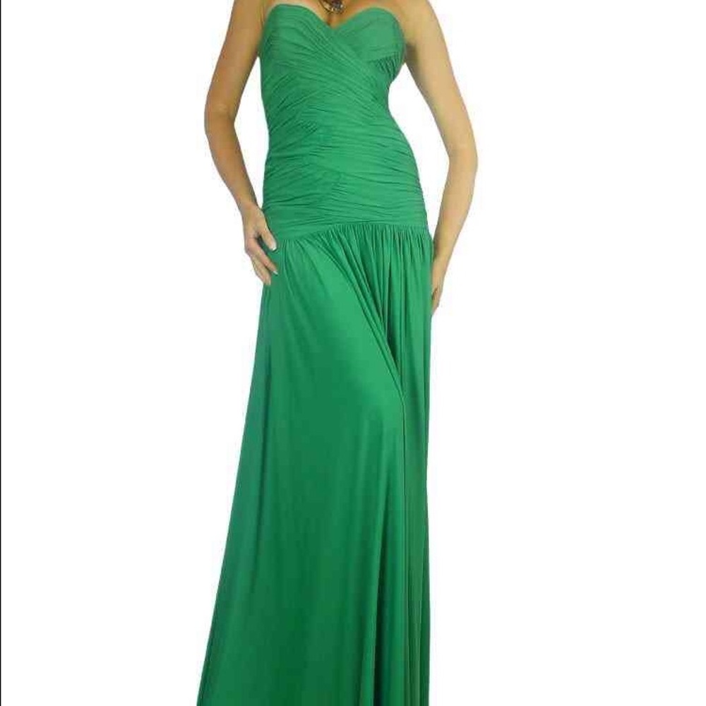 Ana Maria Couture green strapless gown. Size M