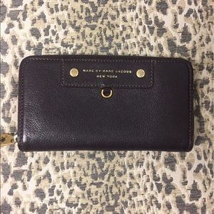 Marc Jacobs Brown Leather Wallet