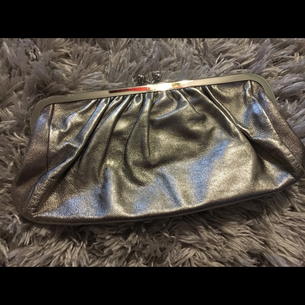 Express silver clutch