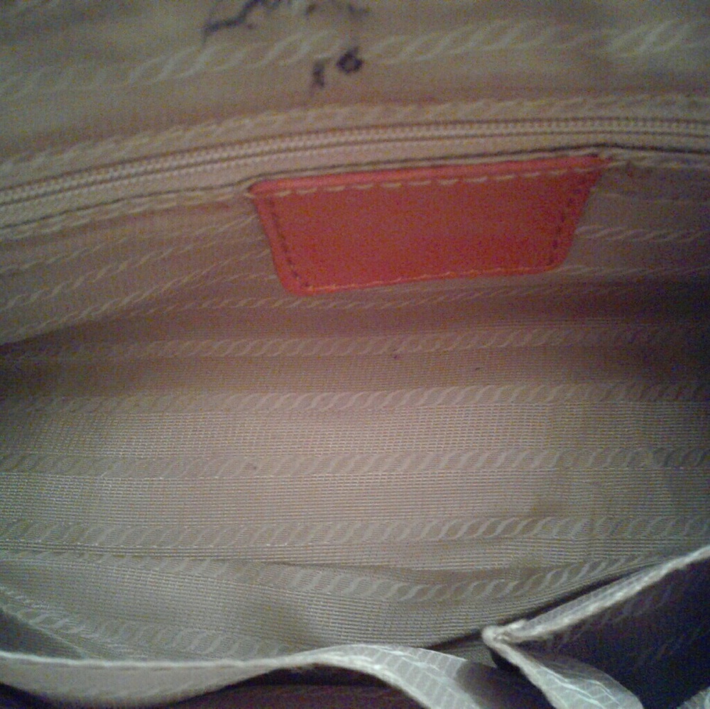 N.Y.C orange purse - Picture 3 of 5