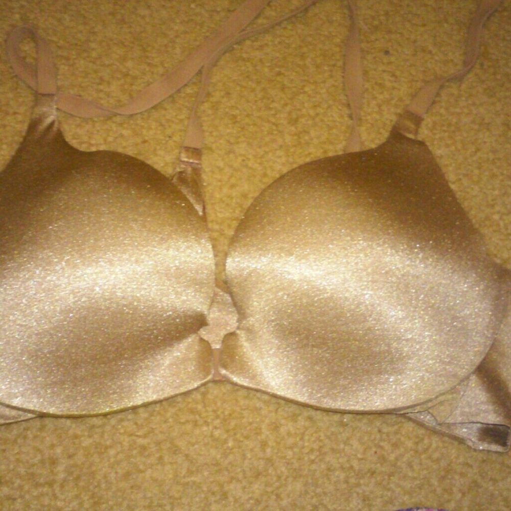 Victoria's Secret push up bra