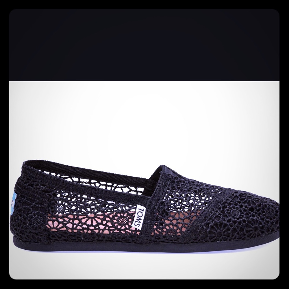Tom's Moroccan Crochet Slip-on