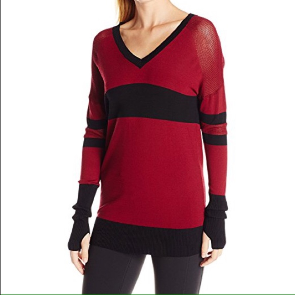 Blanc Noir Knit