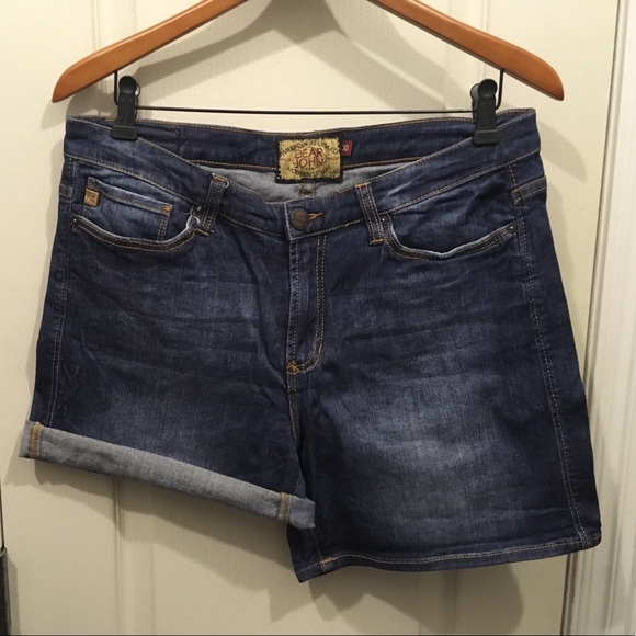 dear john shorts size 30