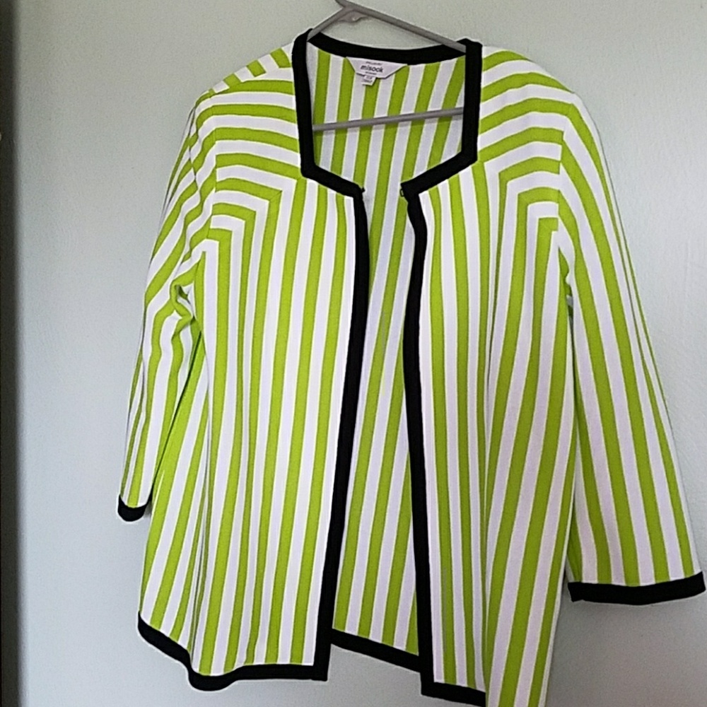 Jacket stripe true to size